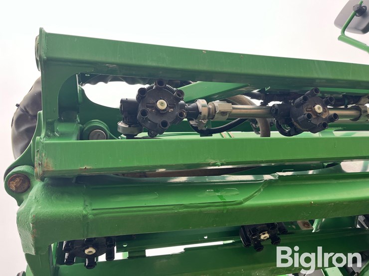 john-deere-410r-image-11