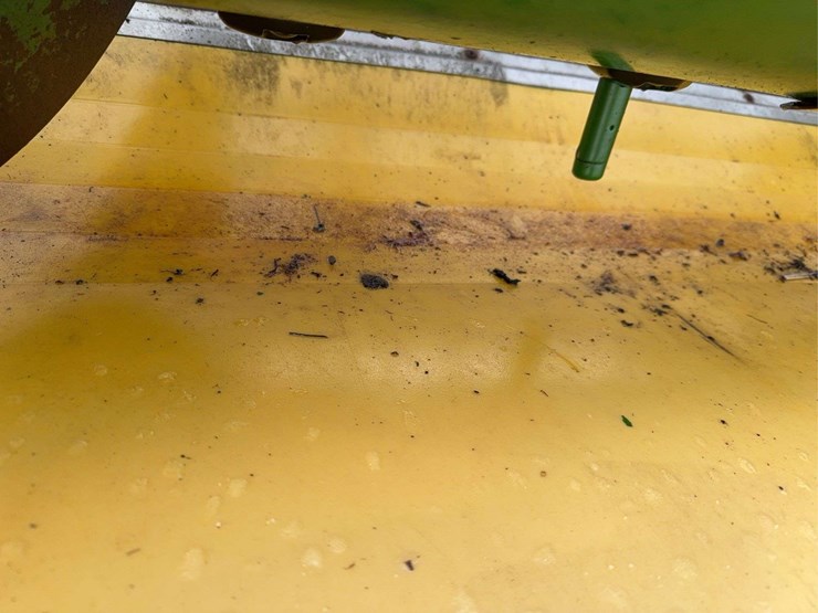 john-deere-630f-image-22