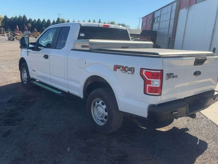 2018-ford-f150-image-4