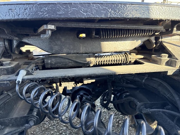 2012-peterbilt-389-image-68