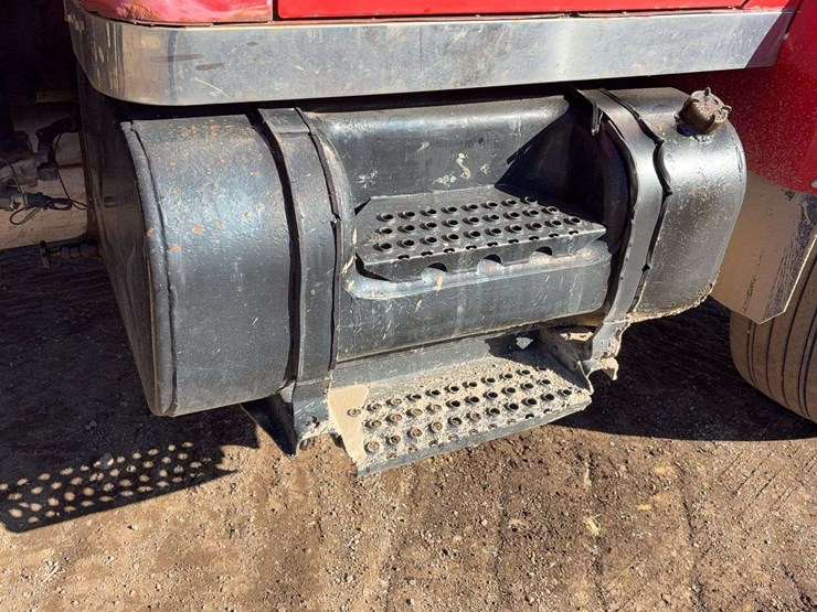 1993-international-4900-image-15