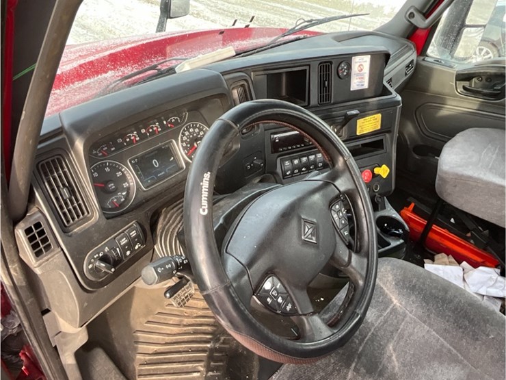 2019-international-lt-image-17