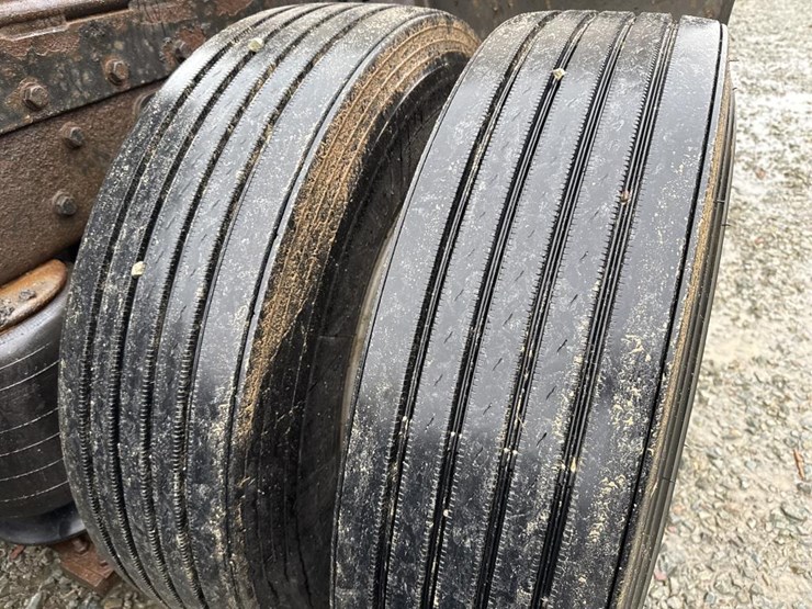 1999-peterbilt-379-image-98