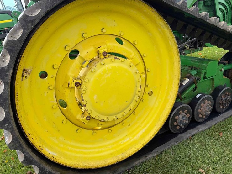 2005-john-deere-8520t-image-25