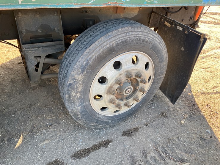 #205-•-2004-sterling-grapple-truck-(has-wi-title)-(chetek,-wi)-image-28