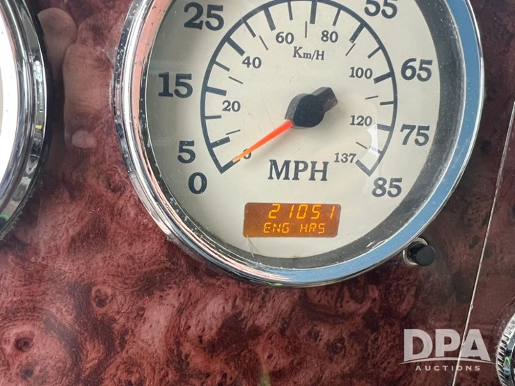 2006-international-9400-eagle-image-23