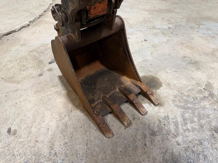 2020-kubota-u35-4-image-11