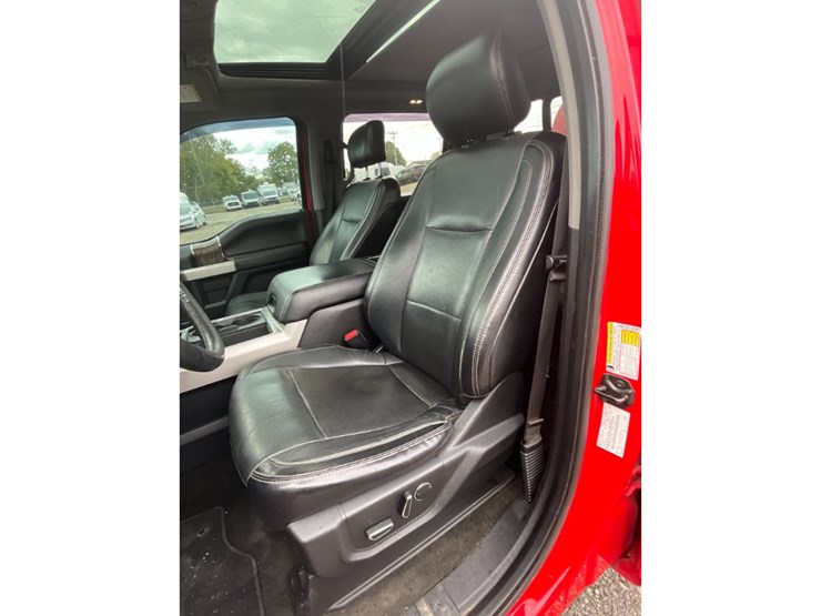 2017-ford-f350-image-13