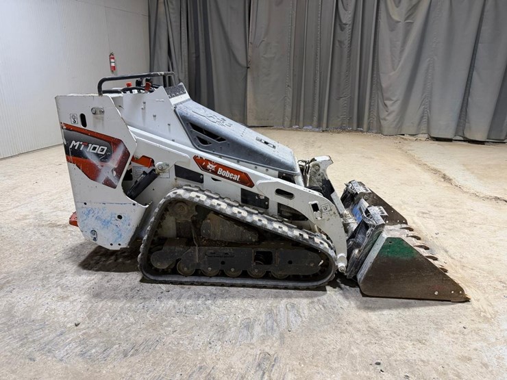 2022-bobcat-mt100-image-6