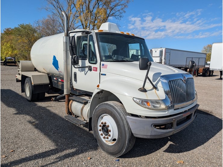 international-durastar-4300-image-3