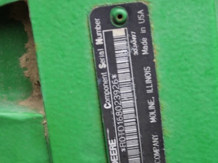 john-deere-8300-image-23