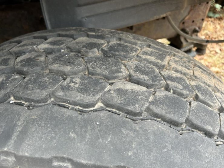 #1427-•-1989-autocar-flatbed-truck-image-57