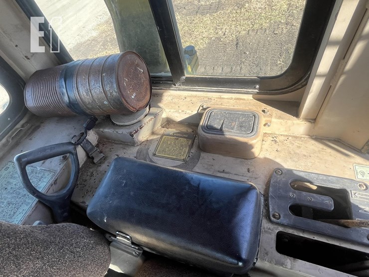 caterpillar-d6h-xl-image-38