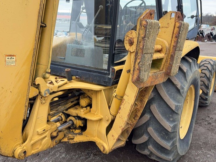 caterpillar-416c-image-15