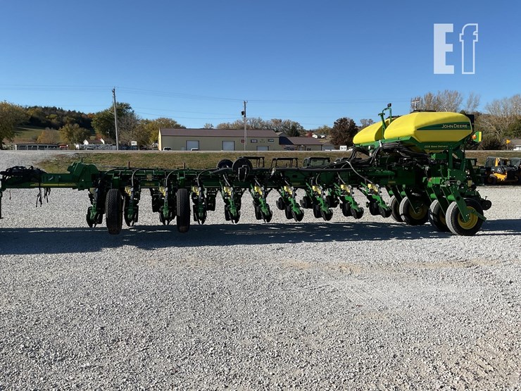 john-deere-1770-ccs-image-4