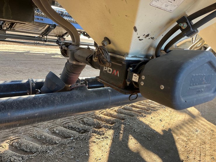 2016-bourgault-3320-66-image-123