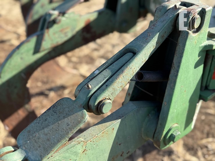 john-deere-7-image-22