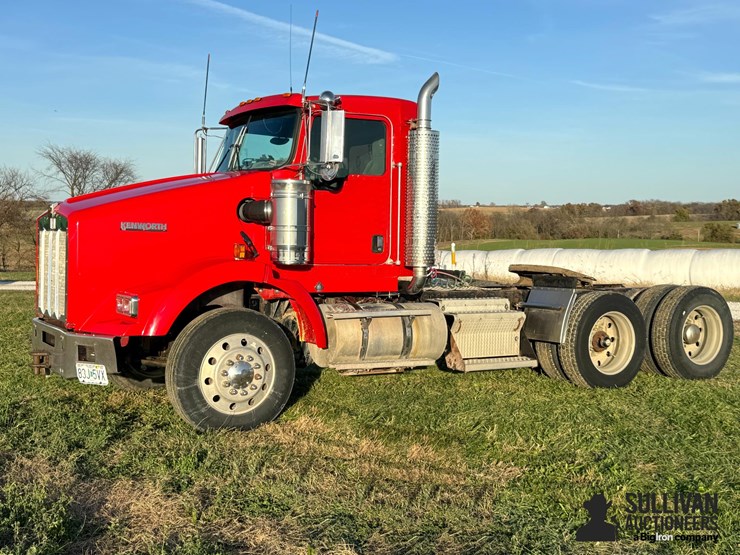 kenworth-t800-image-1