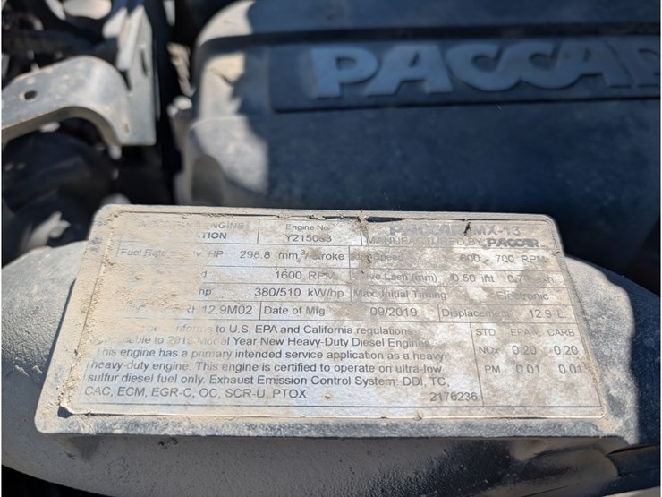 2020-kenworth-t880-image-18