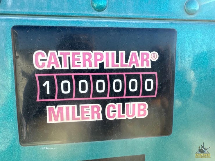 1996-peterbilt-379-image-29