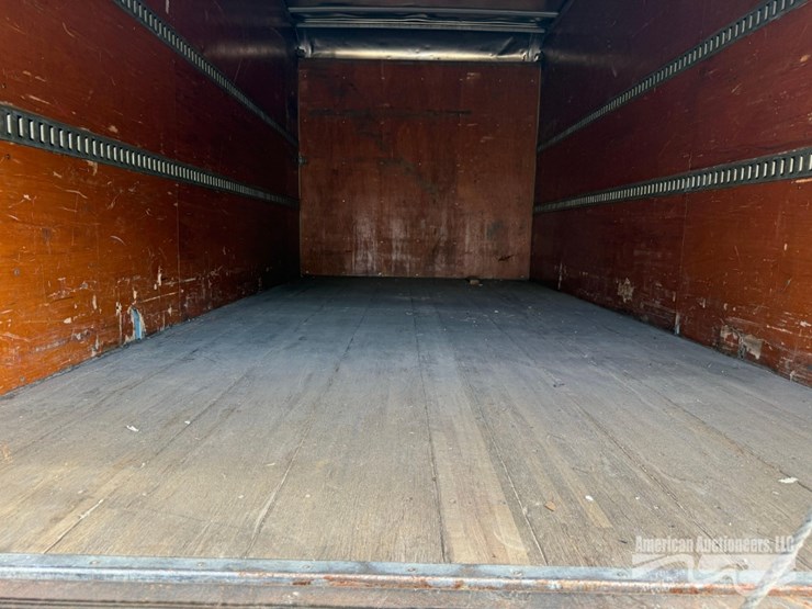 2018-international-durastar-4300-image-6