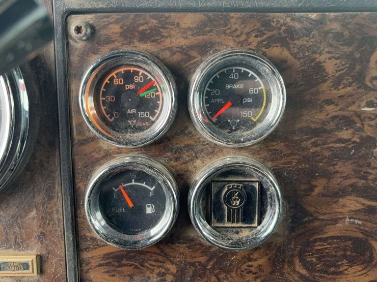 1989-kenworth-t800-image-39