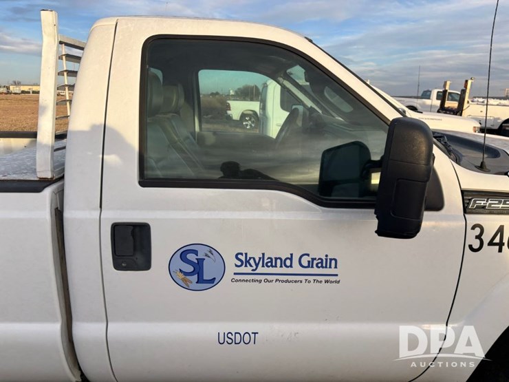 ford-f250-xl-image-36