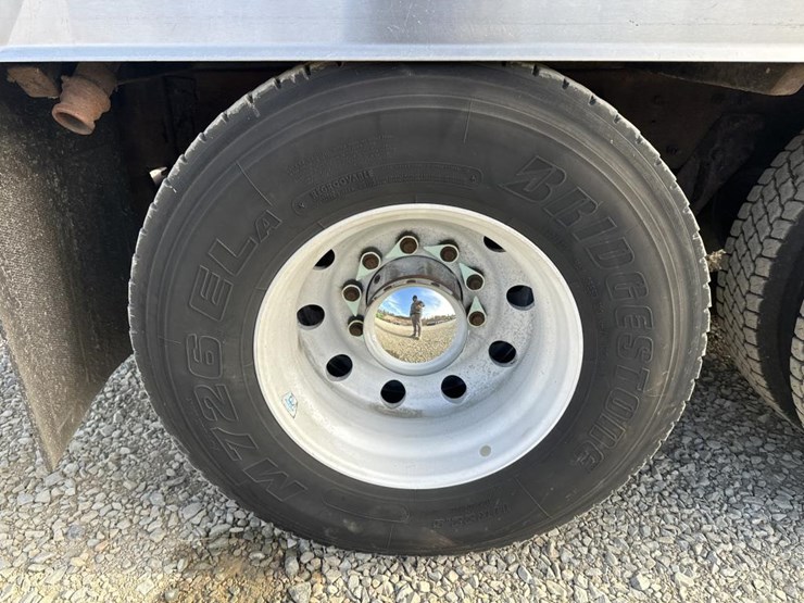 2005-kenworth-t800-image-73