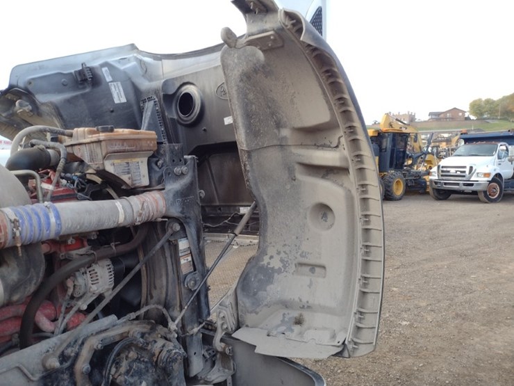 peterbilt-567-image-20