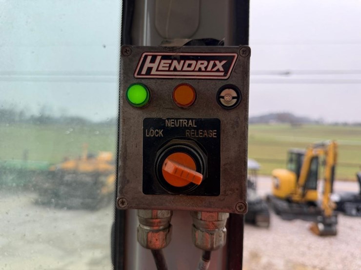 kobelco-sk160-image-36