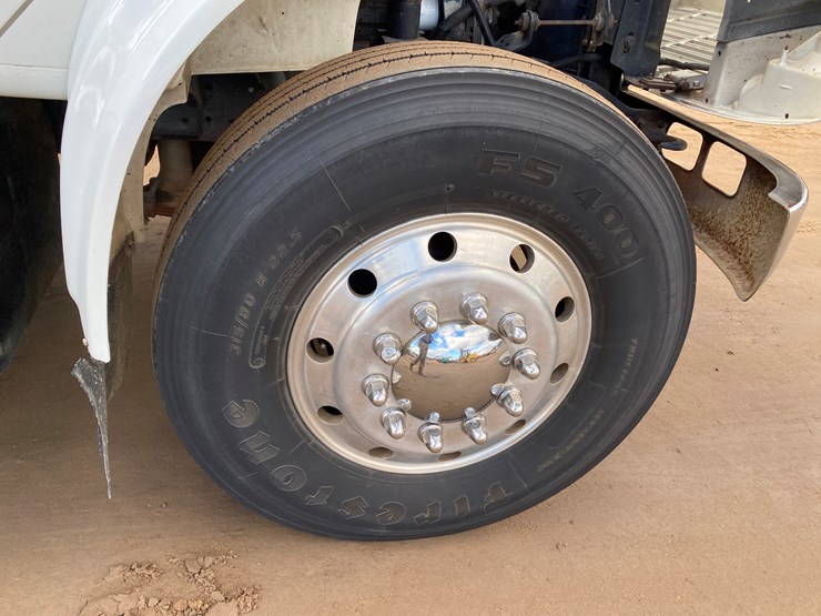 1999-international-4900-image-49