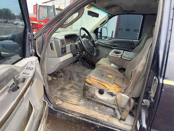 2004-ford-f450-image-37