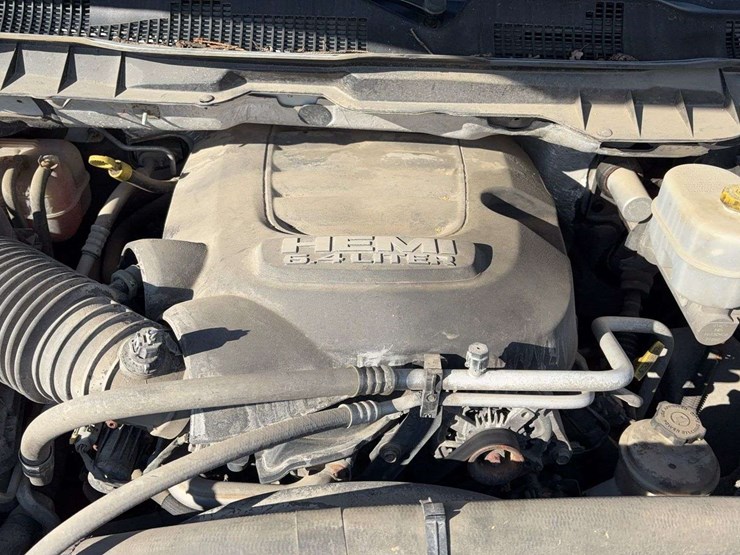 2016-dodge-2500-image-17