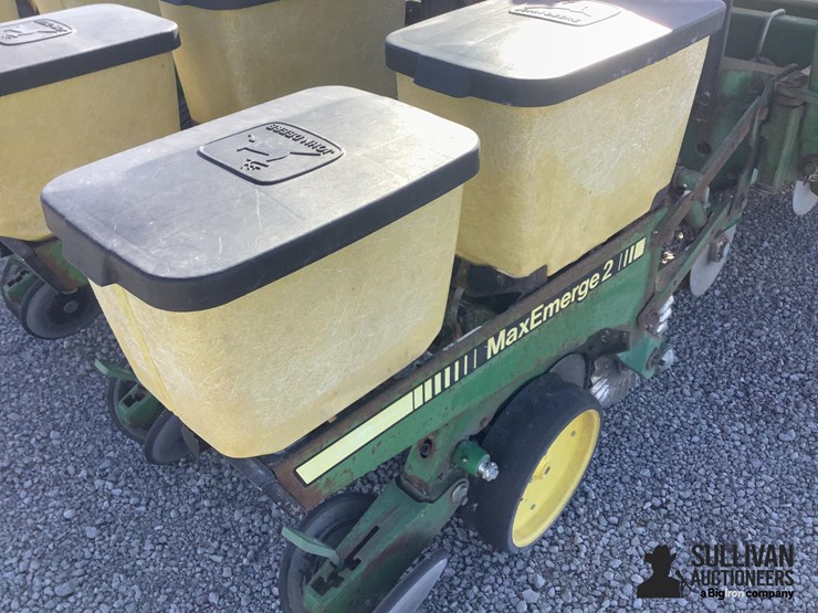 john-deere-7200-image-14