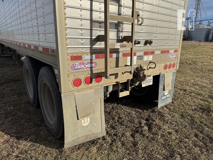 2014-wilson-grain-trailer-image-11