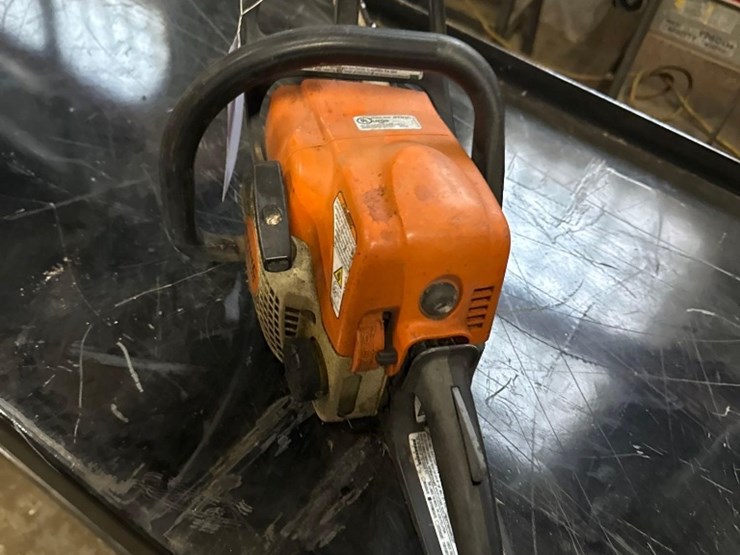 stihl-gas-chainsaw-model-ms170-image-2