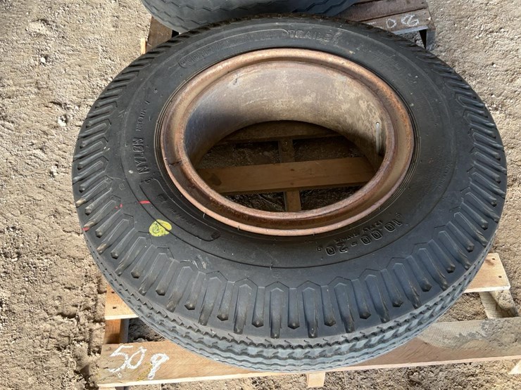 #509-•-constellation-tire-and-rim-image-2