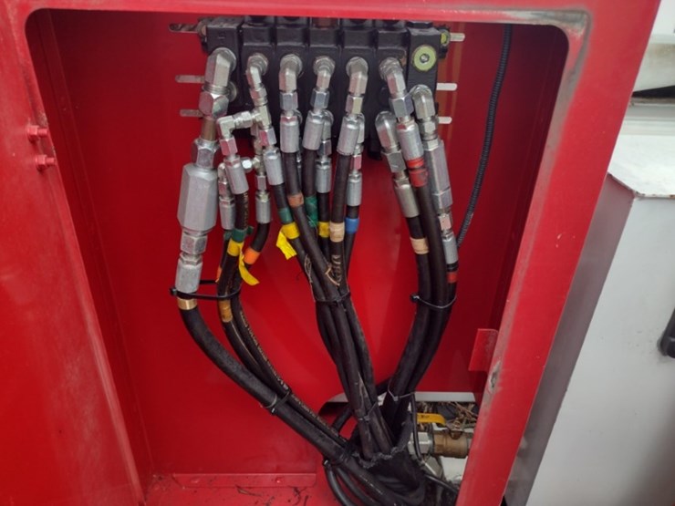 international-durastar-4300-image-35