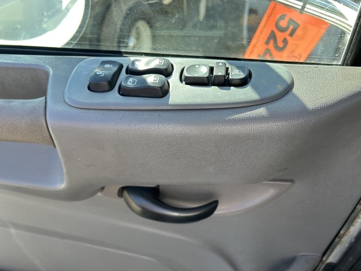 2017-peterbilt-337-image-108