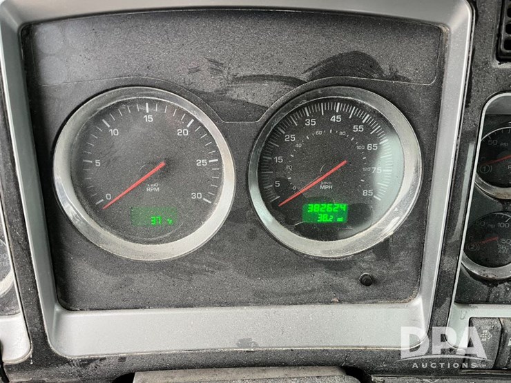 kenworth-t800-image-55