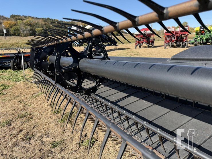 2013-mac-don-fd75-image-14