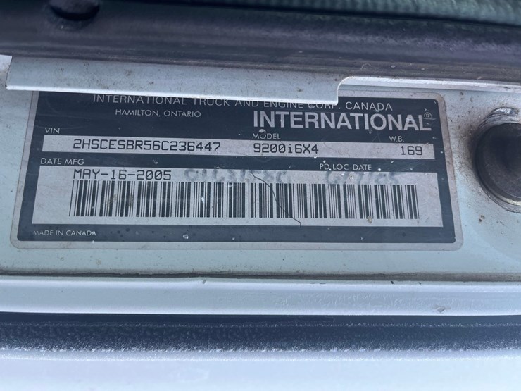 2005-international-9200i-image-2
