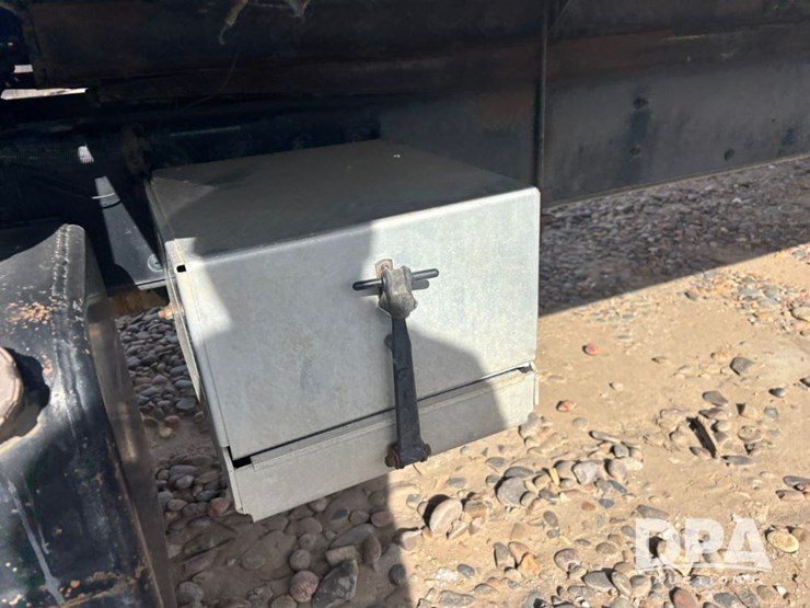 freightliner-fl106-image-26