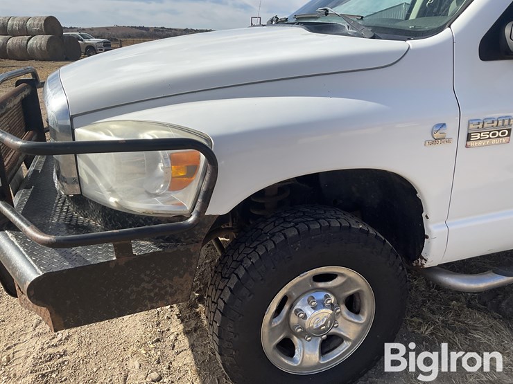 2008-dodge-ram-3500-image-13