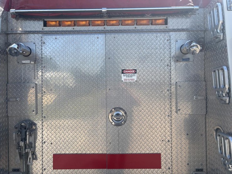 freightliner-fl80-image-34