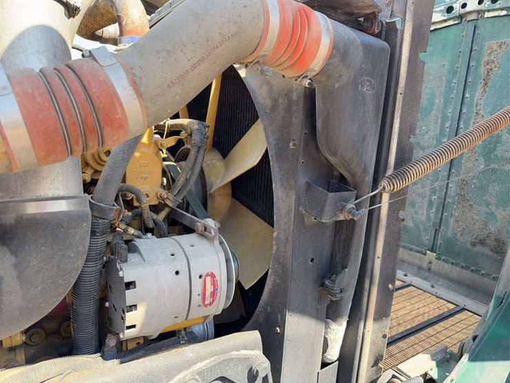 2003-peterbilt-379-image-34