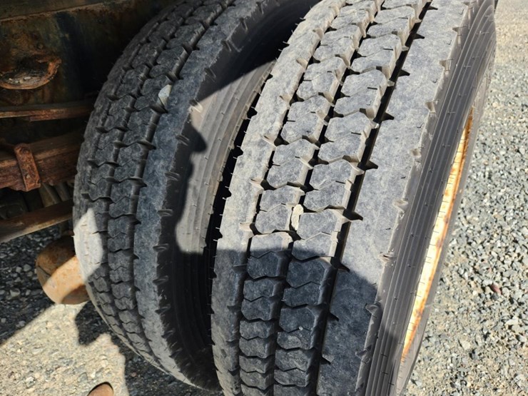 ford-ln8000-image-64