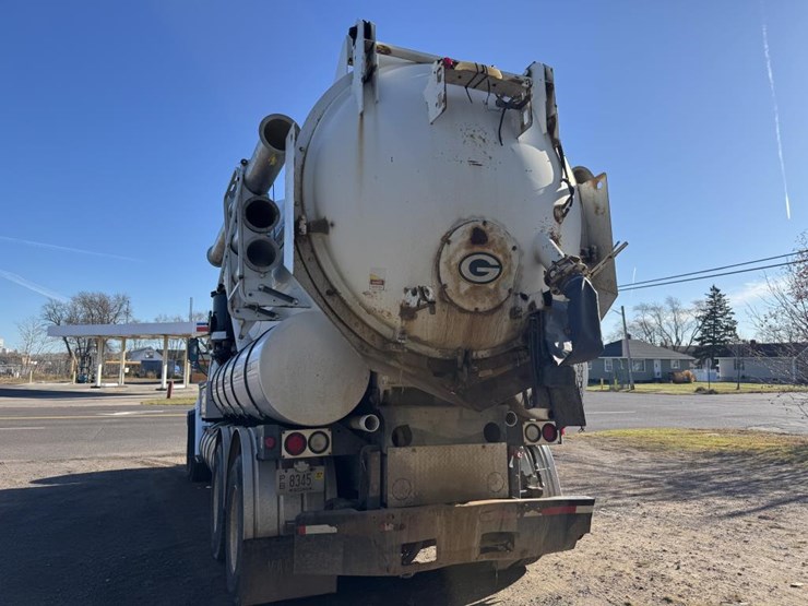 2002-vactor-2100-image-4