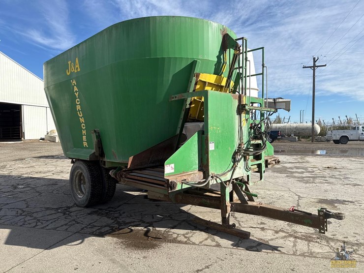 j&a-909-haycruncher-image-7
