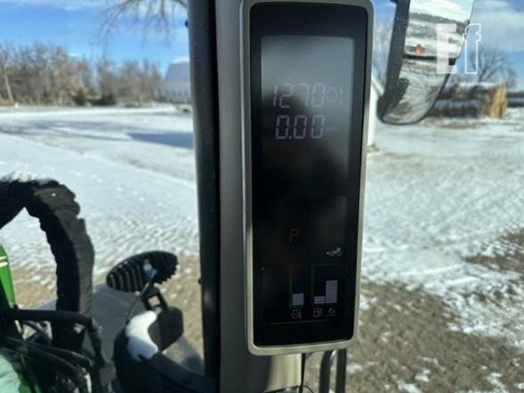 2023-john-deere-6r-155-image-61